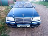 Mercedes-Benz C 180 1994 года за 2 450 000 тг. в Астана