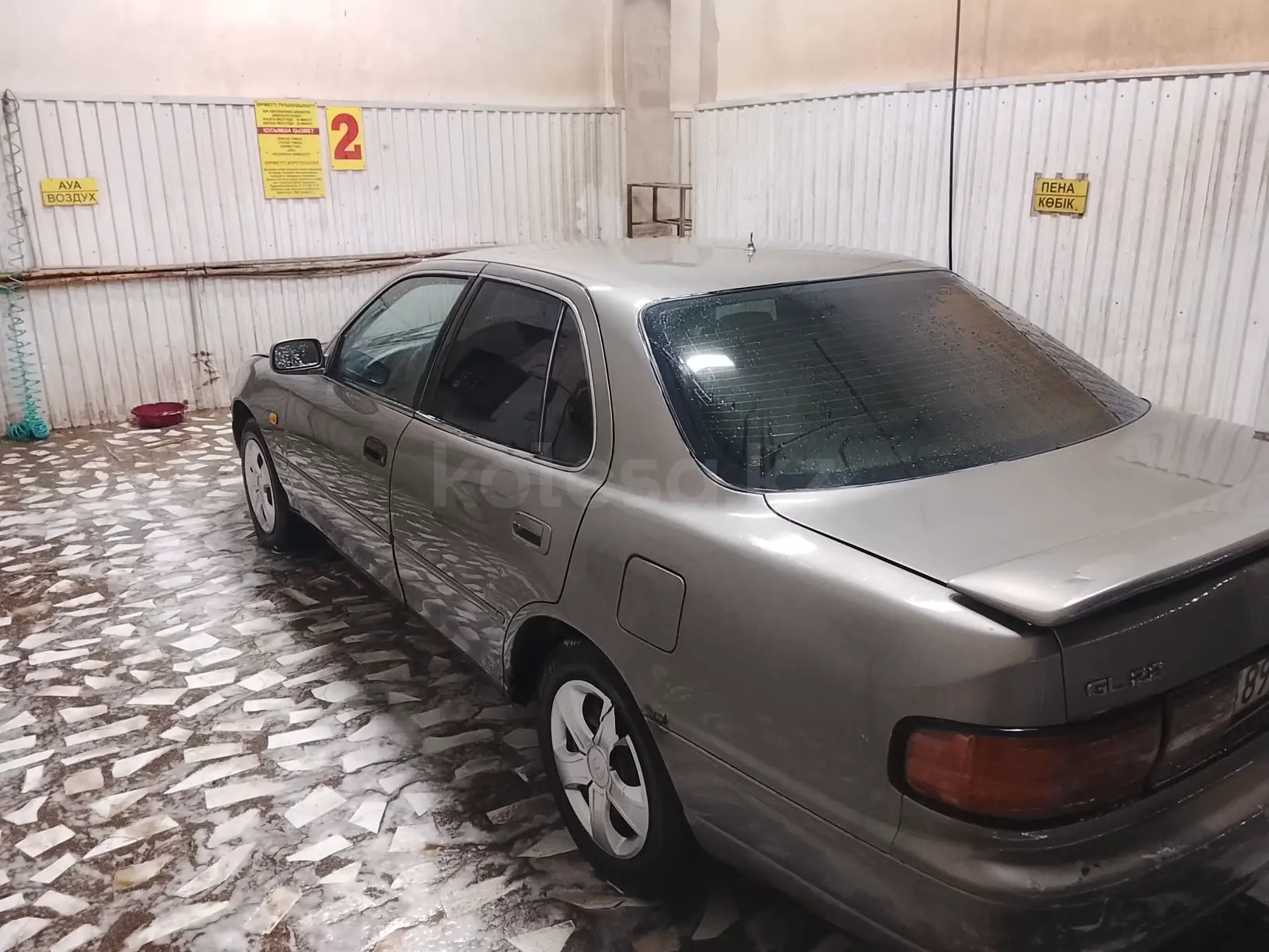 Toyota Camry, 1993