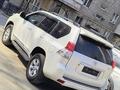 Toyota Land Cruiser Prado 2011 года за 13 650 000 тг. в Алматы – фото 3