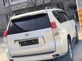 Toyota Land Cruiser Prado 2011 года за 13 650 000 тг. в Алматы – фото 4