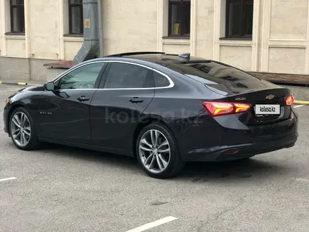 Chevrolet Malibu 2022 года за 10 111 111 тг. в Алматы – фото 3