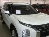 Mitsubishi Outlander 2023 годаfor16 000 000 тг. в Караганда