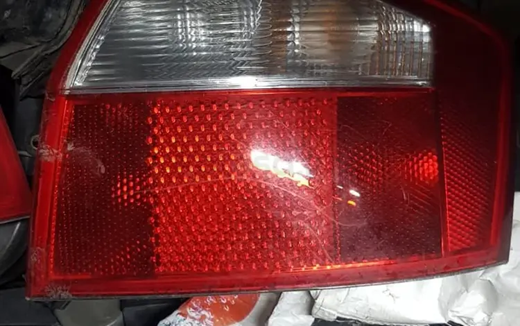 Фонарь задний на audi a4 b6 седан за 25 000 тг. в Костанай