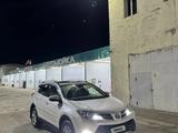 Toyota RAV4 2015 годаfor8 800 000 тг. в Актау – фото 2