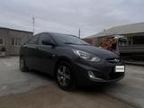 Hyundai Solaris 2012 года за 4 500 000 тг. в Актау – фото 2