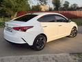 Hyundai Accent 2021 года за 8 300 000 тг. в Уральск – фото 5