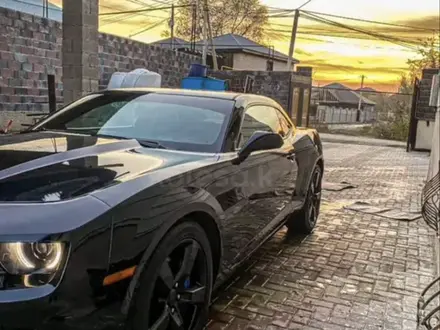 Chevrolet Camaro 2012 года за 11 000 000 тг. в Алматы – фото 3