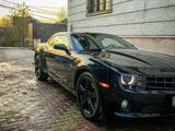 Chevrolet Camaro 2012 годаүшін11 000 000 тг. в Алматы – фото 2