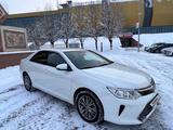 Toyota Camry 2017 года за 10 400 000 тг. в Тараз – фото 2