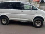 Mitsubishi Delica 2001 года за 7 500 000 тг. в Алматы – фото 3