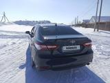 Toyota Camry 2019 годаfor17 000 000 тг. в Костанай – фото 4