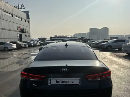 Kia K5 2016 года за 7 300 000 тг. в Шымкент – фото 6