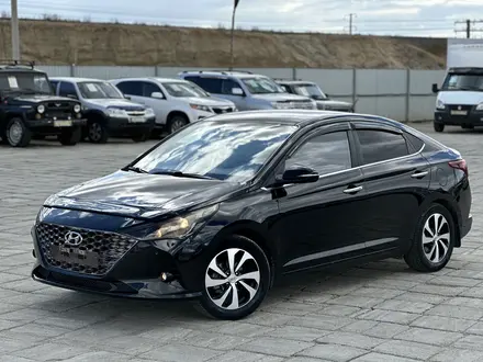Hyundai Accent 2021 года за 7 490 000 тг. в Атырау