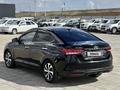 Hyundai Accent 2021 года за 7 490 000 тг. в Атырау – фото 3