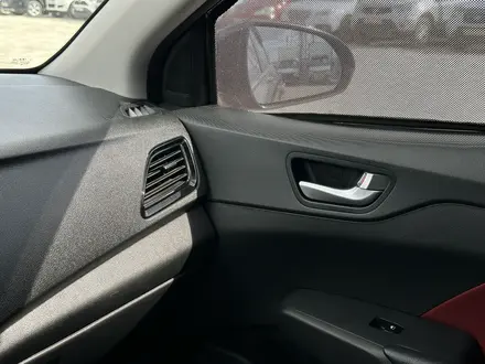 Hyundai Accent 2021 года за 7 490 000 тг. в Атырау – фото 29