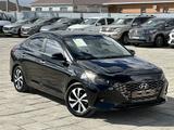 Hyundai Accent 2021 года за 7 490 000 тг. в Атырау – фото 2