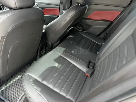 Hyundai Accent 2021 года за 7 490 000 тг. в Атырау – фото 10