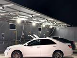 Toyota Camry 2015 годаүшін11 200 000 тг. в Атырау – фото 4