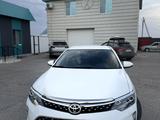 Toyota Camry 2015 годаүшін11 200 000 тг. в Атырау – фото 5