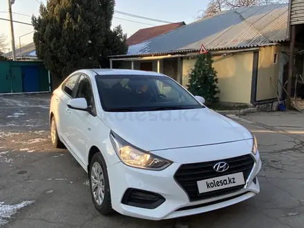 Hyundai Accent 2019 года за 7 000 000 тг. в Алматы – фото 2