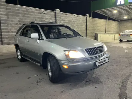 Lexus RX 300 1999 года за 4 950 000 тг. в Алматы – фото 2