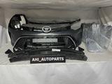 Бампер решетка на Toyota Camry за 20 000 тг. в Алматы