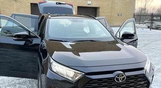 Toyota RAV4 2020 года за 16 500 000 тг. в Семей