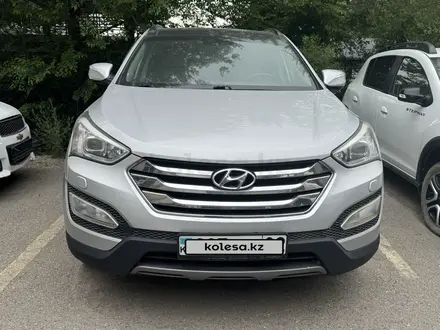 Hyundai Santa Fe 2013 года за 8 700 000 тг. в Алматы