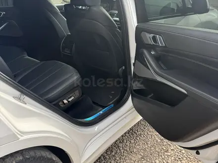 BMW X7 2020 года за 38 770 000 тг. в Астана – фото 8