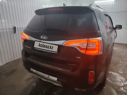 Kia Sorento 2014 года за 10 500 000 тг. в Усть-Каменогорск – фото 2