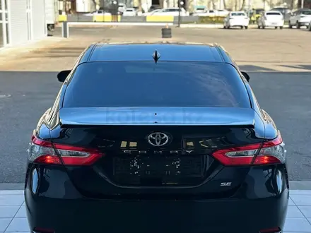 Toyota Camry 2019 года за 13 000 000 тг. в Шымкент – фото 3