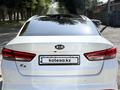 Kia K5 2018 года за 8 800 000 тг. в Алматы – фото 14