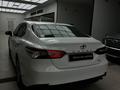Toyota Camry 2019 года за 8 700 000 тг. в Актобе – фото 3