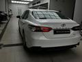 Toyota Camry 2019 года за 8 700 000 тг. в Актобе