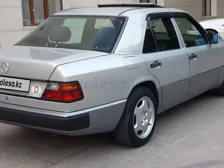 Mercedes-Benz E 230 1992 годаүшін3 800 000 тг. в Шымкент – фото 6