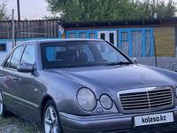 Mercedes-Benz E 320 1997 года за 3 499 999 тг. в Талдыкорган
