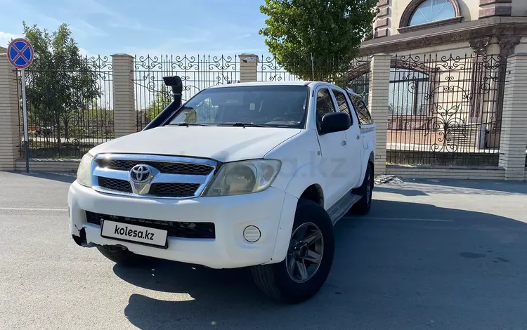 Toyota Hilux 2010 годаfor4 500 000 тг. в Атырау