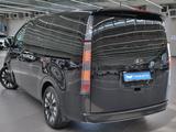 Hyundai Staria Luxe 2024 года за 18 390 000 тг. в Алматы – фото 4