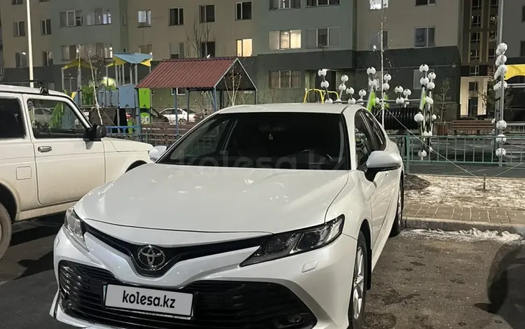 Toyota Camry 2019 годаүшін13 400 000 тг. в Астана