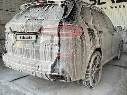 BMW X5 2023 года за 55 000 000 тг. в Актау – фото 10