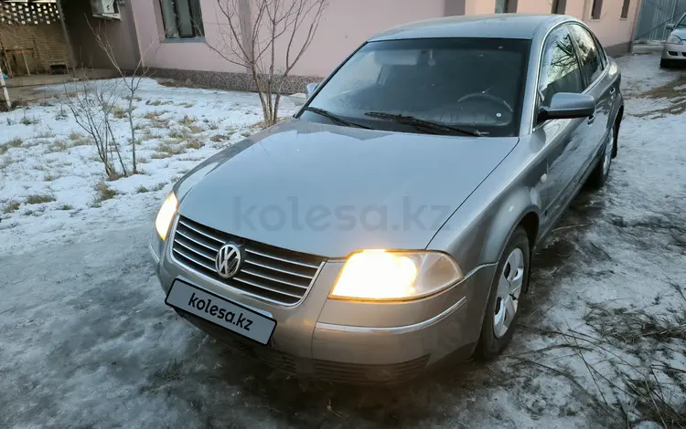 Volkswagen Passat 2001 годаfor2 800 000 тг. в Уральск