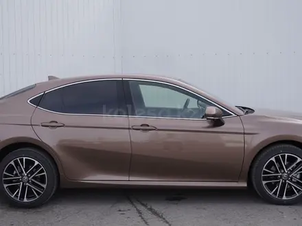 Toyota Camry Luxe 2025 года за 24 800 000 тг. в Караганда – фото 7