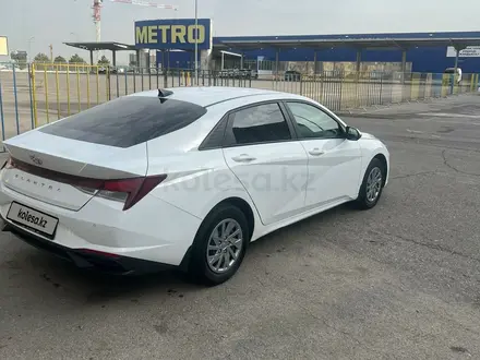 Hyundai Elantra 2021 года за 9 500 000 тг. в Шымкент