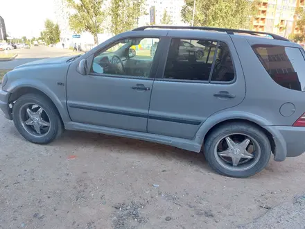 Mercedes-Benz ML 320 2000 года за 2 800 000 тг. в Павлодар – фото 9