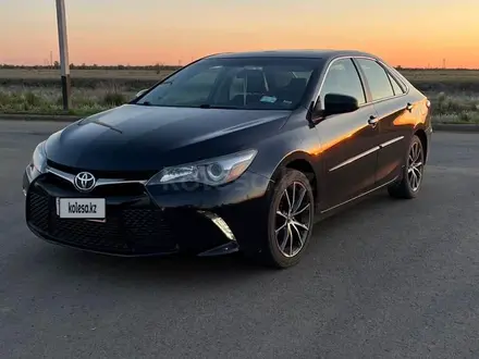 Toyota Camry 2015 года за 6 800 000 тг. в Уральск