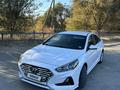 Hyundai Sonata 2018 года за 4 000 000 тг. в Уральск – фото 5