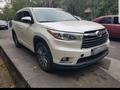 Toyota Highlander 2014 года за 17 850 000 тг. в Алматы