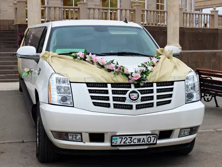 Лимузин Cadillac-Escalade на 20 мест + Оформление и БАР от Vip Limo в Уральск – фото 6