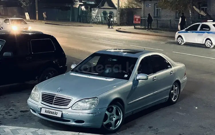 Mercedes-Benz S 430 1999 годаfor3 200 000 тг. в Павлодар