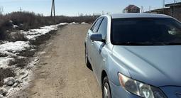 Toyota Camry 2006 года за 5 250 000 тг. в Уральск – фото 2